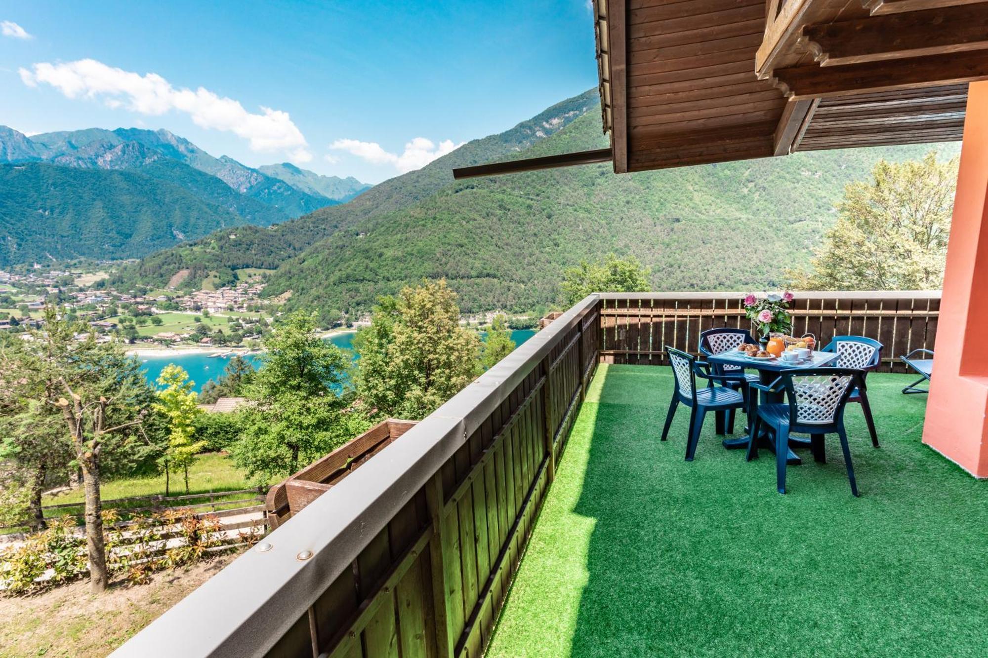 Le Terrazze Sul Lago - Ledro House 피에베디레드로 객실 사진