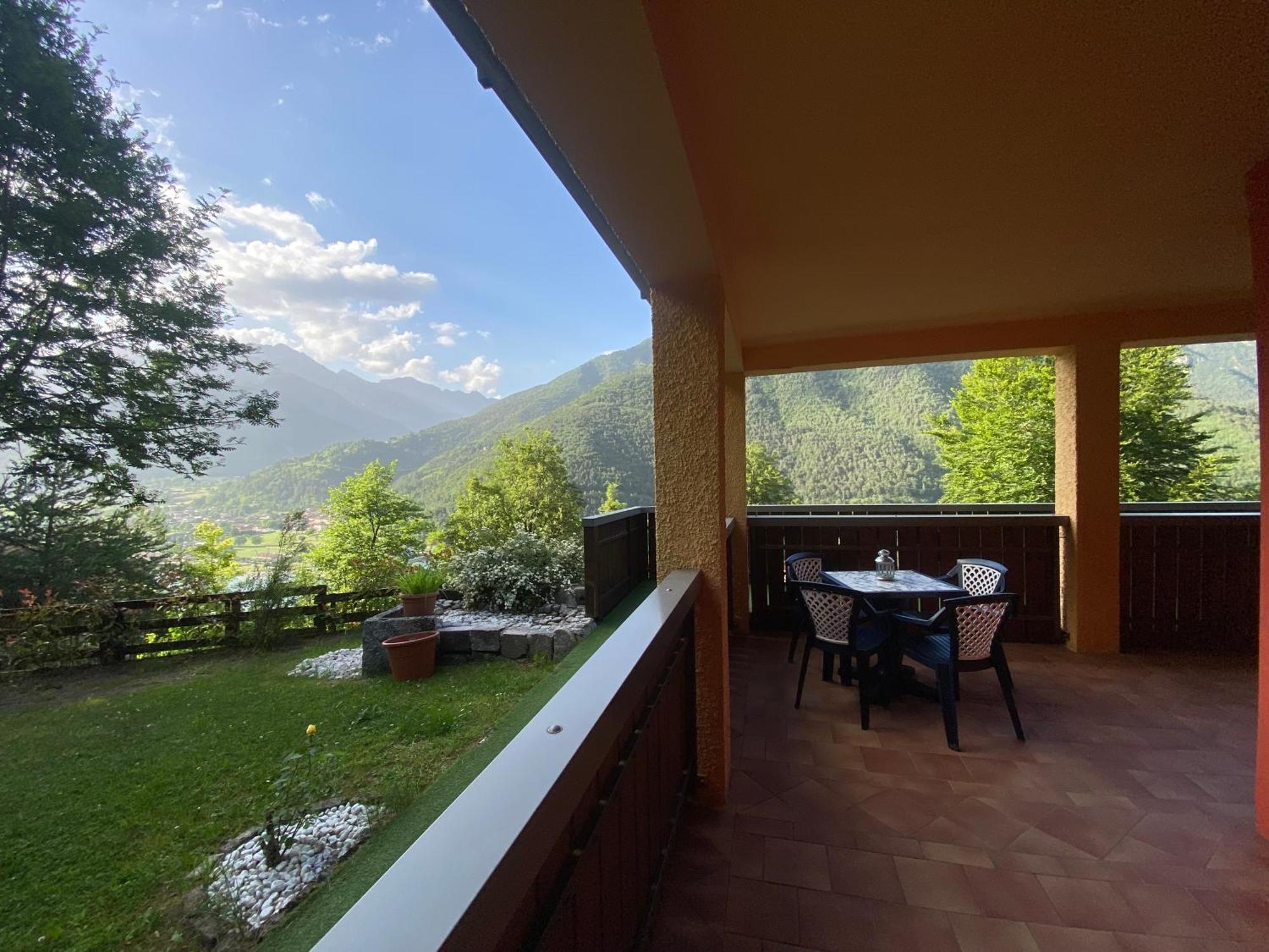 Le Terrazze Sul Lago - Ledro House 피에베디레드로 객실 사진